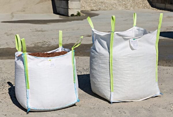 Lielmaiss (BIG BAGS) 90 x 90 x 120 cm, atvērts